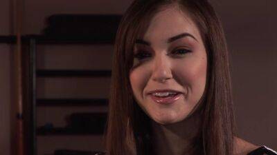 Sasha Grey Eats Sperm - sunporno.com