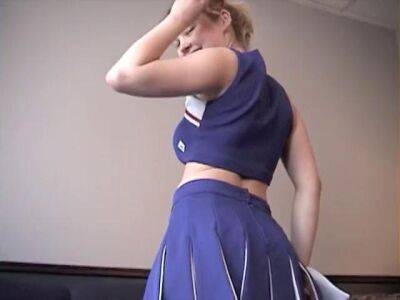 Christine Young sexy cheerleader - sunporno.com