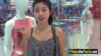 Hairy teen Filipina Yassi in amateur POV travel video of horny caucasian - sunporno.com - Philippines