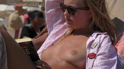 Nice girls Topless Beach Voyeur Public Nude boobs - pornoxo.com