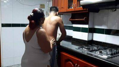 Fucking the neighbor in the kitchen - sunporno.com - Colombia