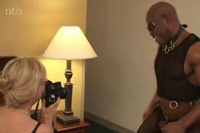 Annabelle Brady, white granny fucked by black bodybuilder - sunporno.com